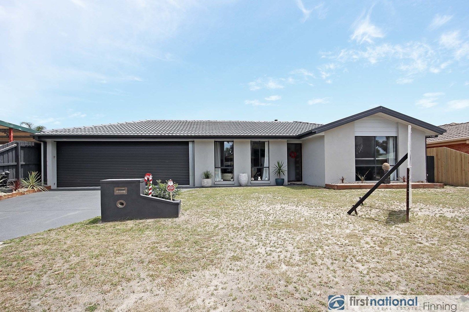 7 Broome Crescent, Cranbourne North VIC 3977, Image 0