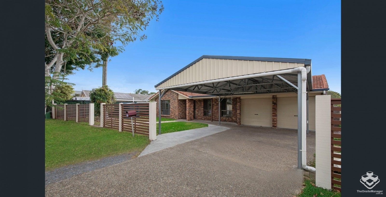 5 bedrooms House in 83 Peppercorn Street SUNNYBANK HILLS QLD, 4109