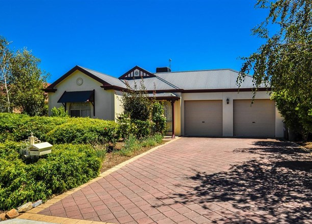 16 Alana Walk, Woodcroft SA 5162