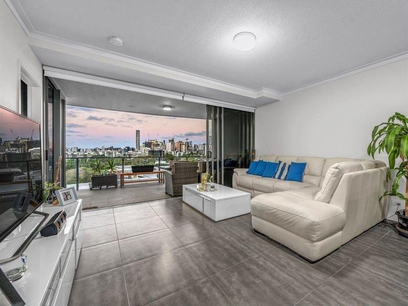 3 bedrooms Apartment / Unit / Flat in 40407/11 Pidgeon Close WEST END QLD, 4101