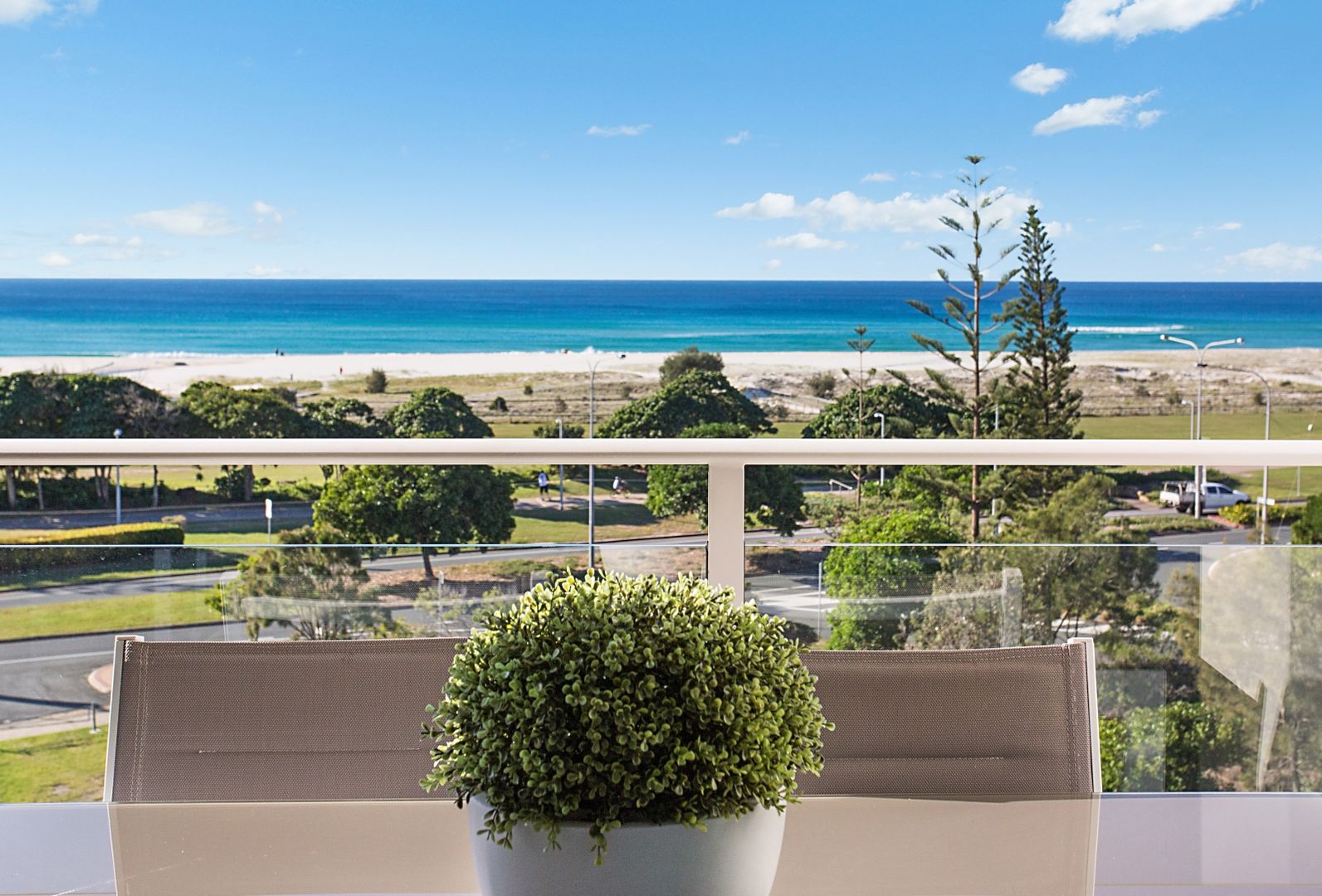 308/2 Creek Street, Kirra QLD 4225, Image 1