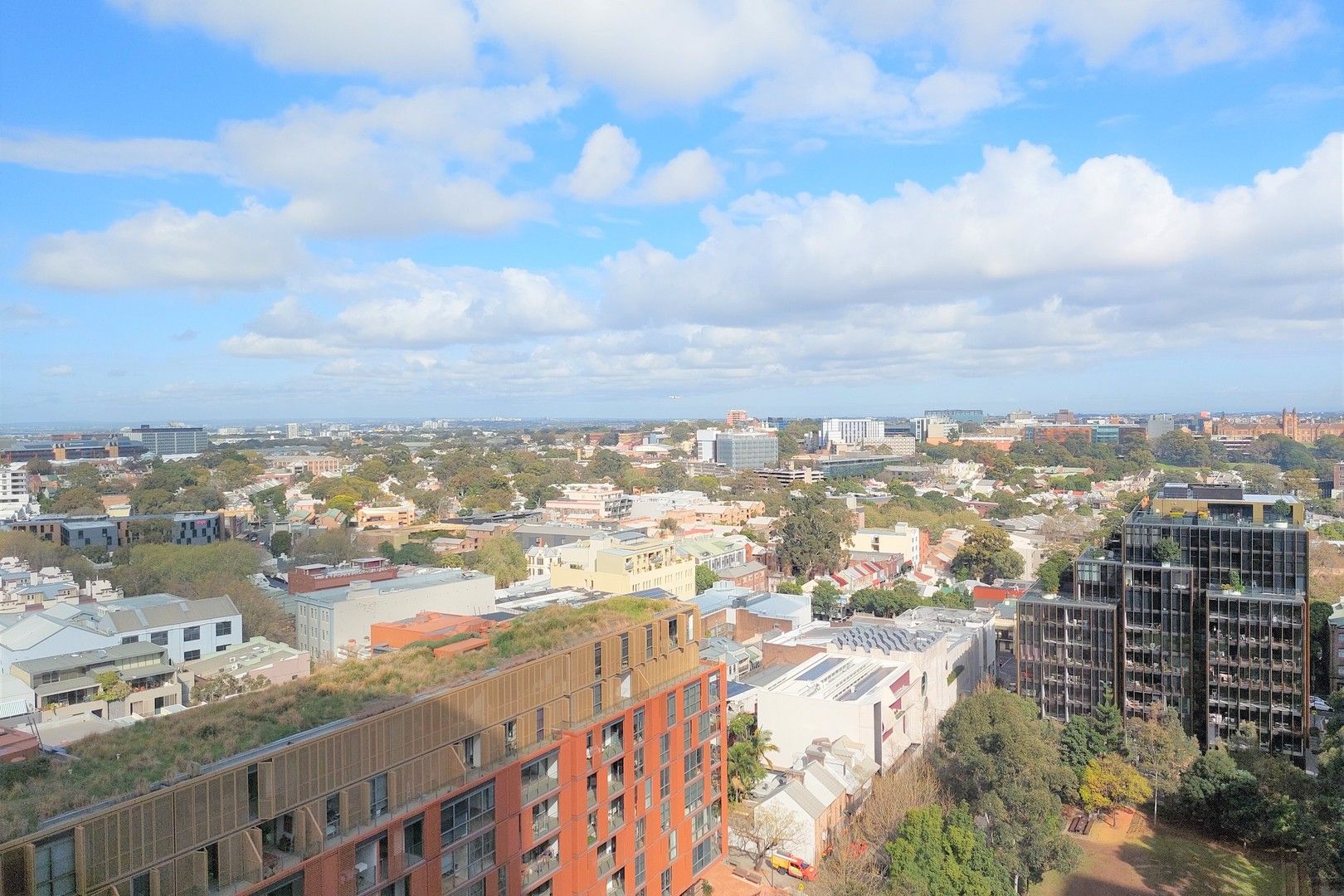 1 bedrooms Apartment / Unit / Flat in 18 Park Lane CHIPPENDALE NSW, 2008