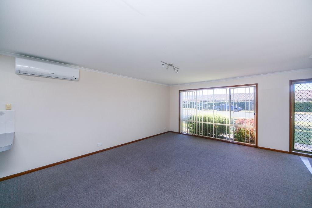 9/17-23 Thurralilly Street, Queanbeyan East NSW 2620, Image 2