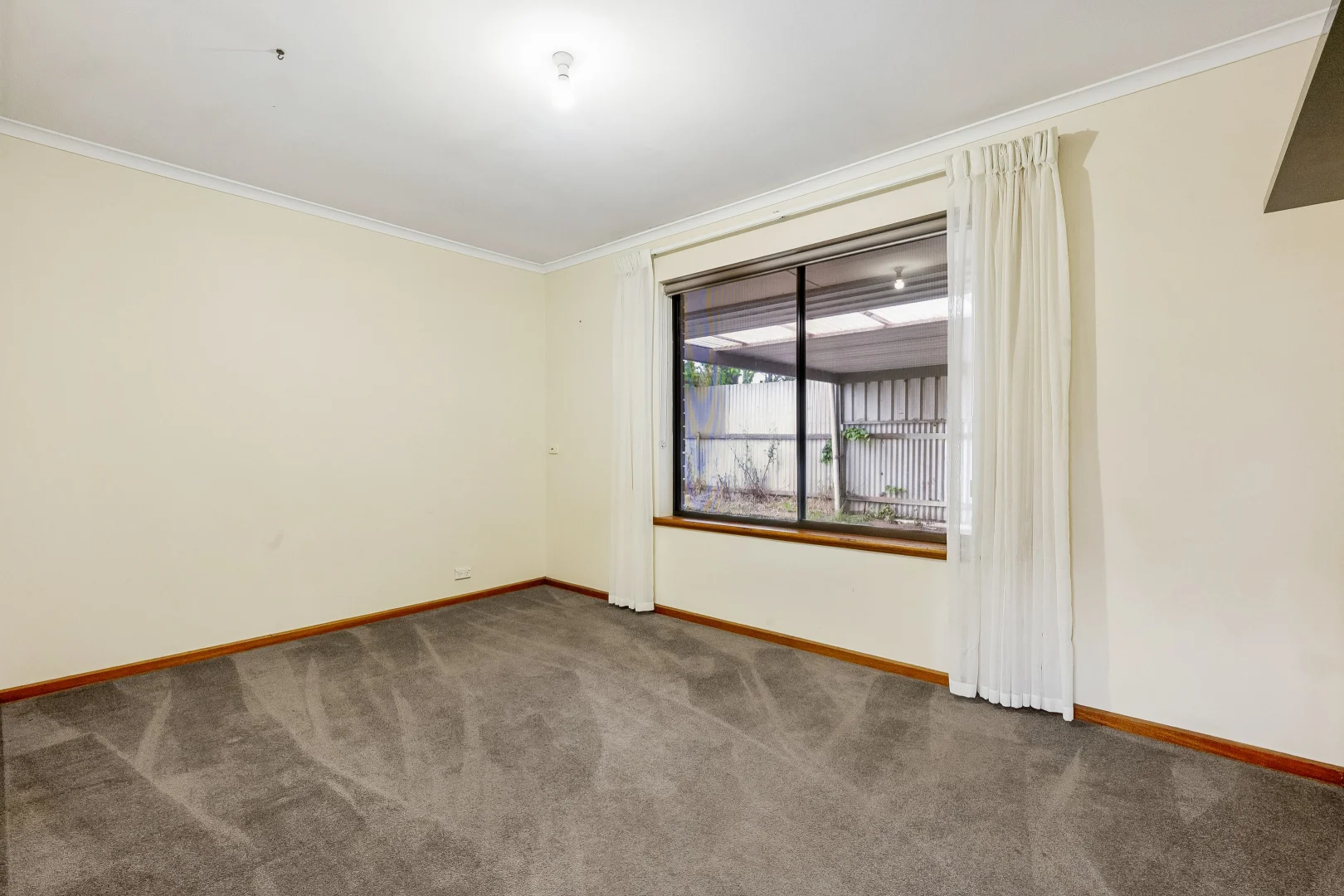 22 Caroline Street, Murray Bridge SA 5253 - House For Rent | Domain