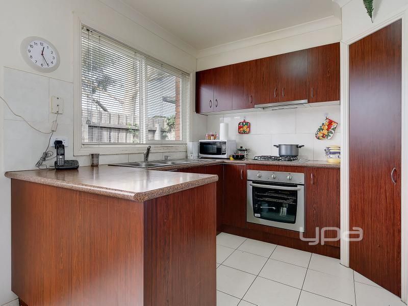 4/4-8 Mladen Court, Coolaroo VIC 3048, Image 2