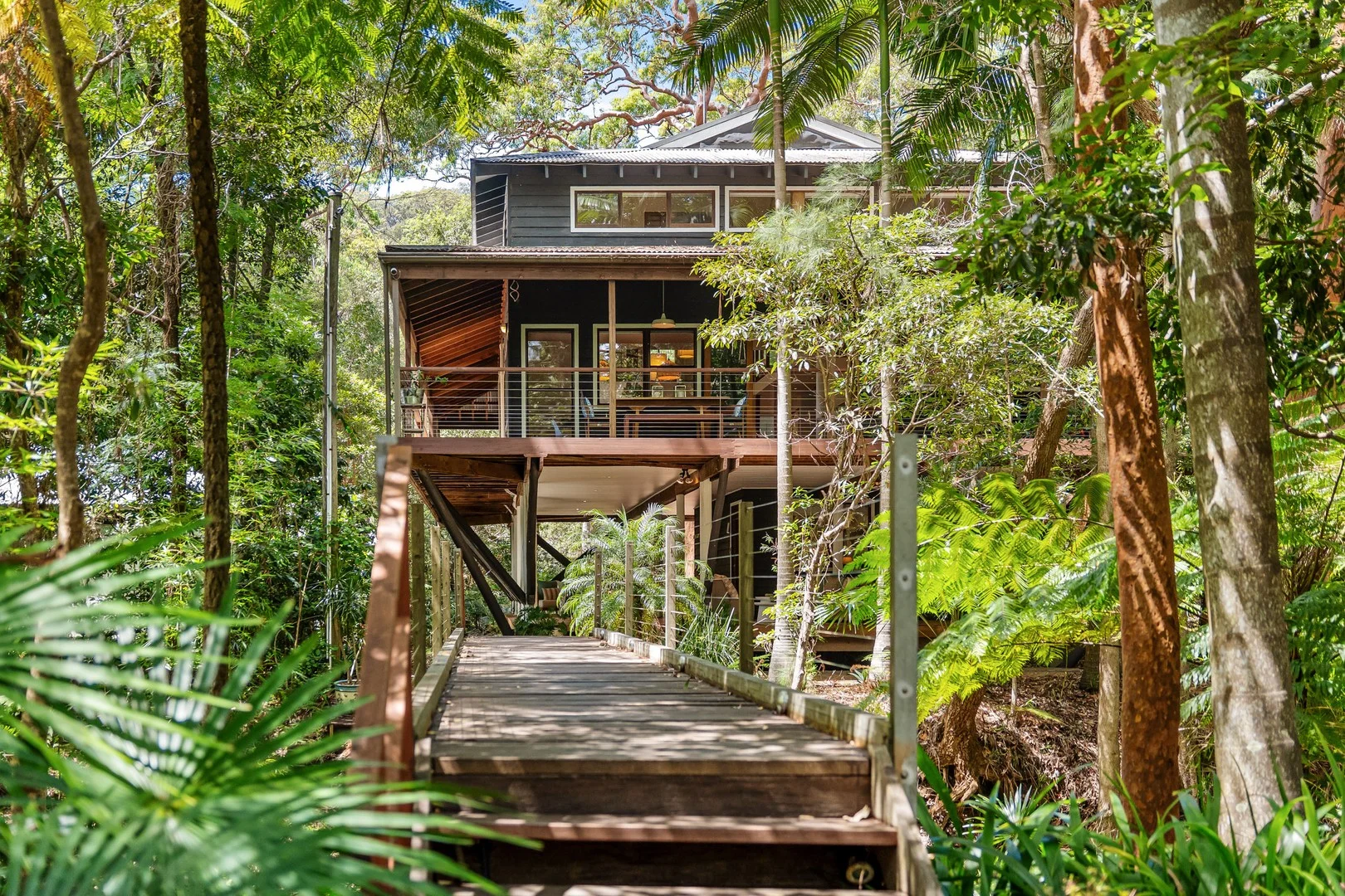 33 Tourmaline Avenue, Pearl Beach NSW 2256