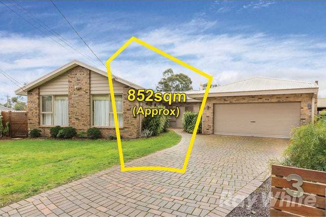 Picture of 3 Harber Court, GLEN WAVERLEY VIC 3150