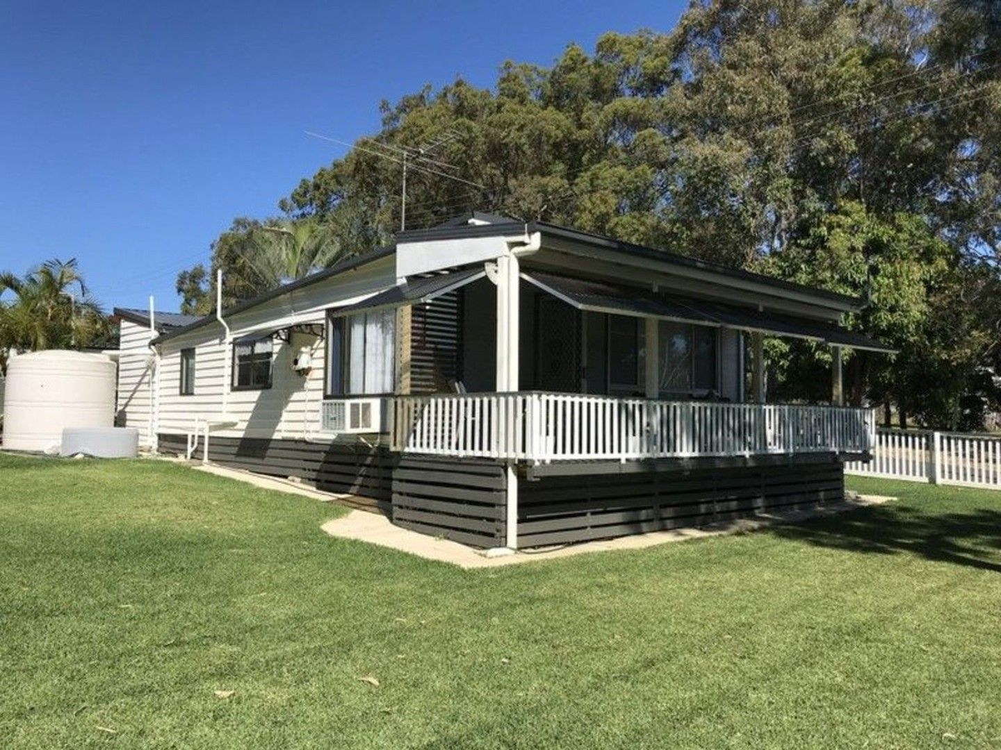 54 High Central Road, Macleay Island QLD 4184, Image 0