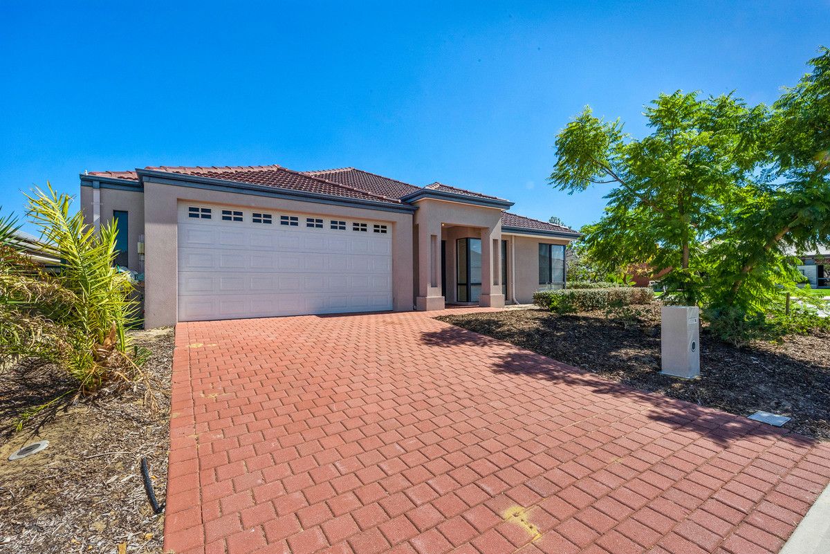 6 Staaten Street, Hammond Park WA 6164 House For Rent Domain