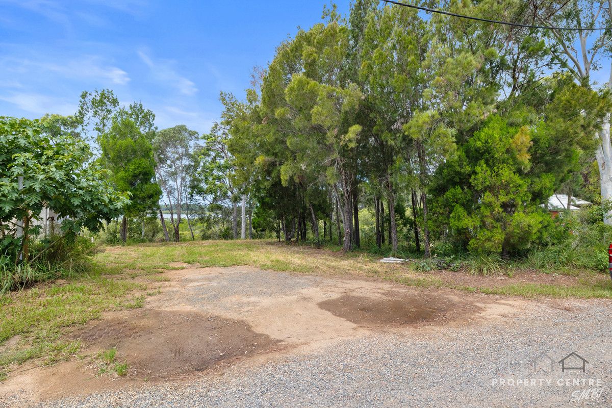 10 Hilda Crescent, Macleay Island QLD 4184 Domain