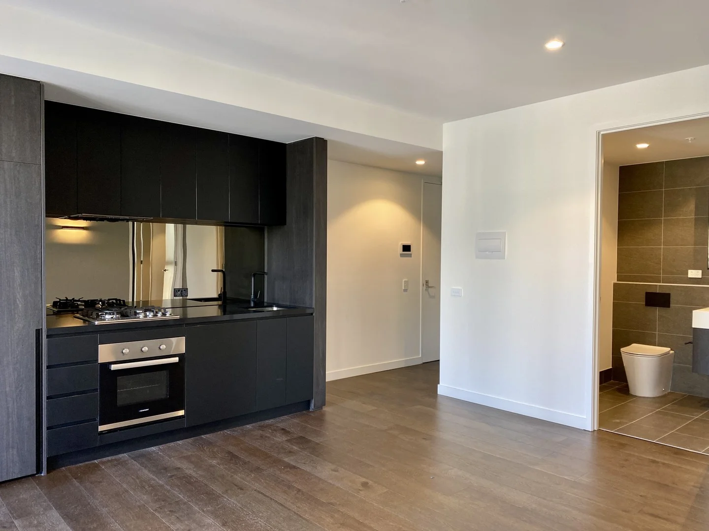 1905/45 Dudley Street, West Melbourne VIC 3003