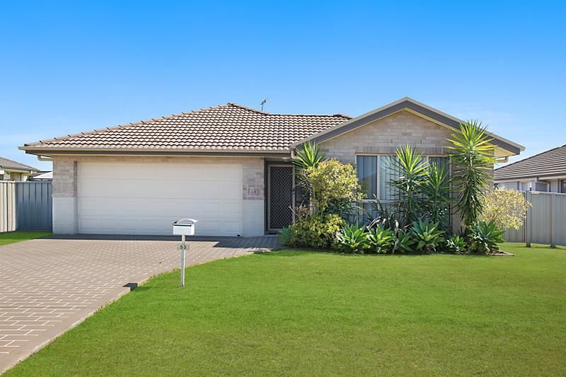53 Niven Parade, Rutherford NSW 2320