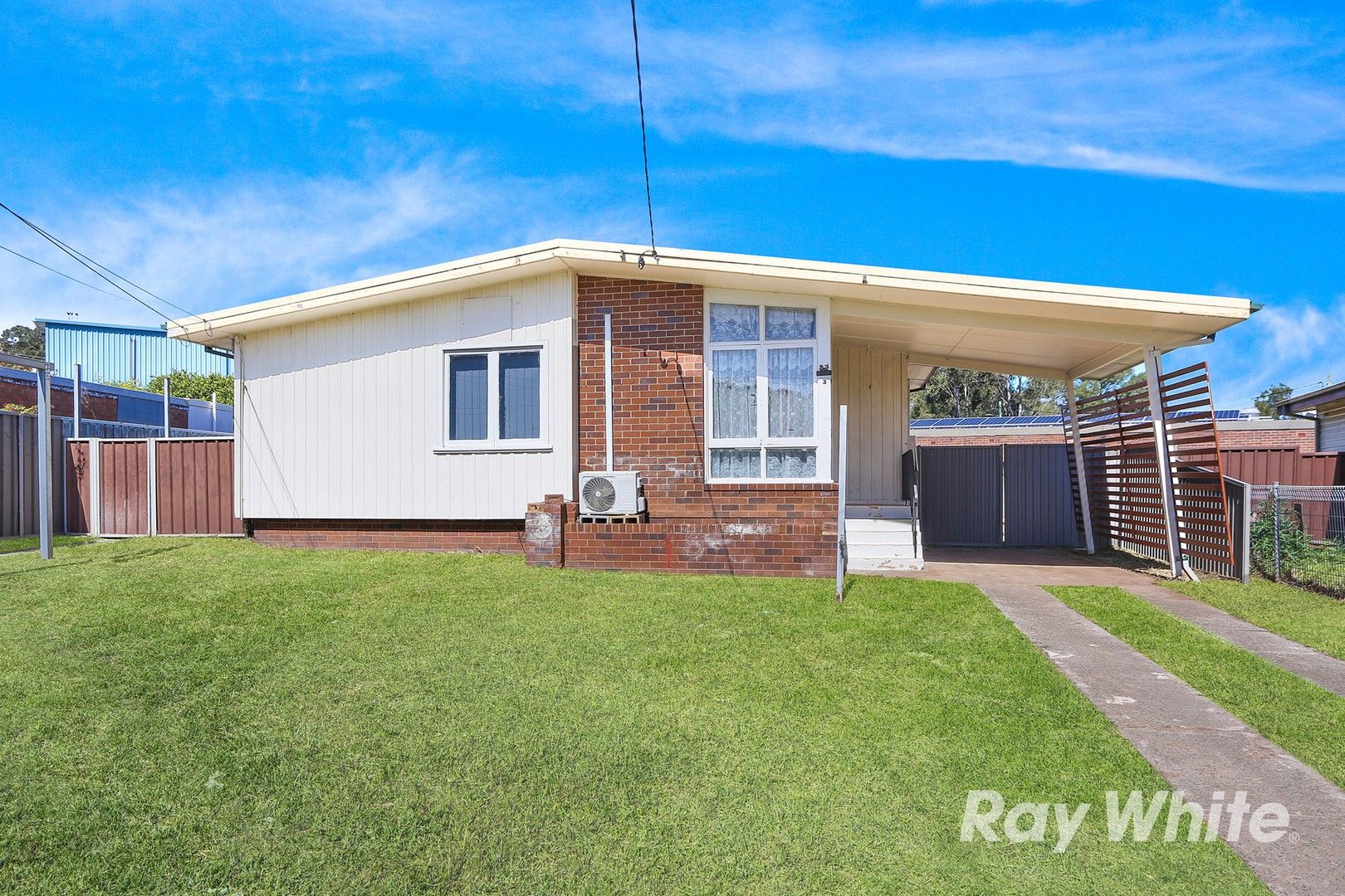 3 bedrooms House in 3 Antill Place BLACKETT NSW, 2770