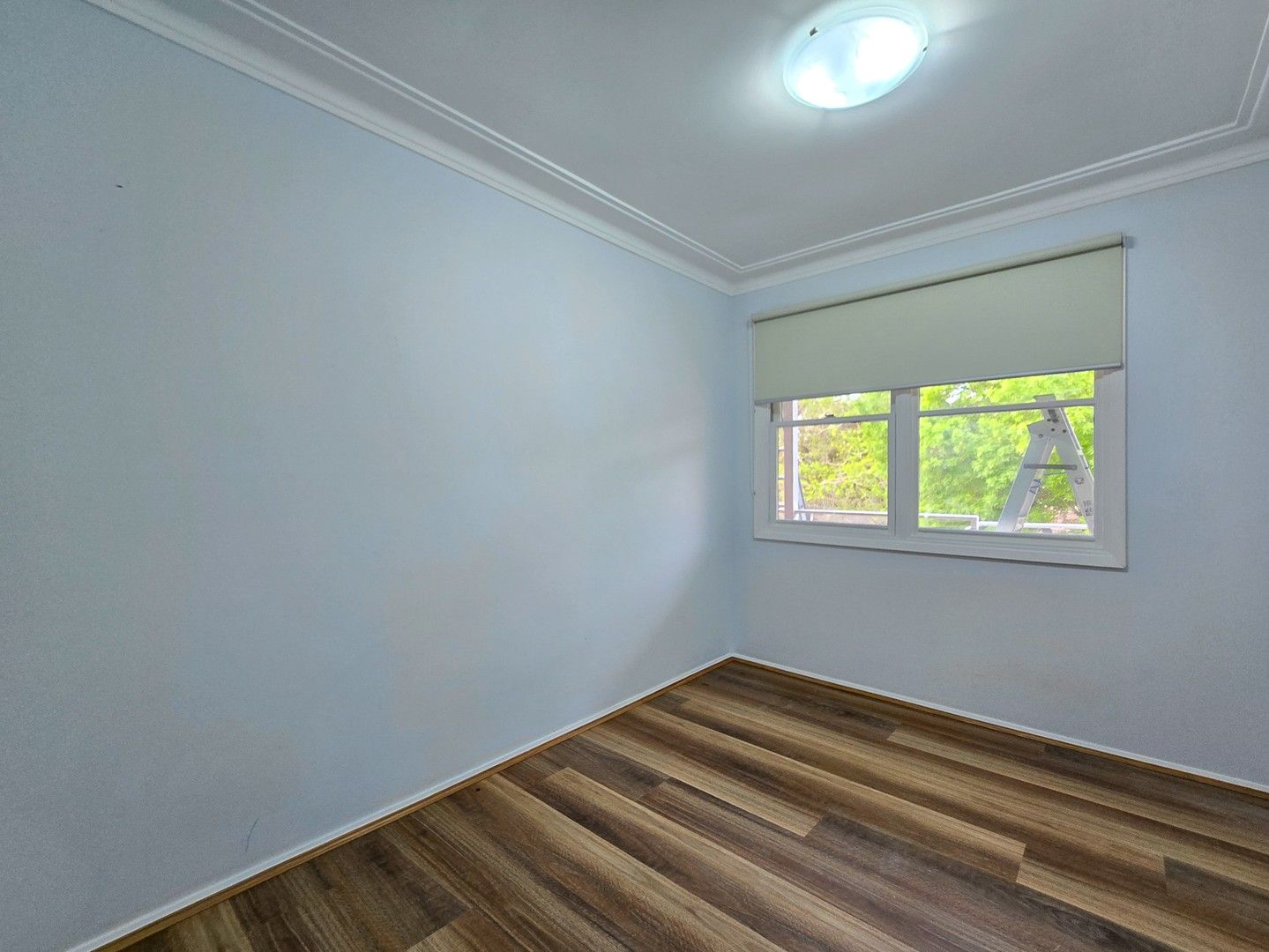 5 bedrooms House in 23 Kembla Crescent RUSE NSW, 2560