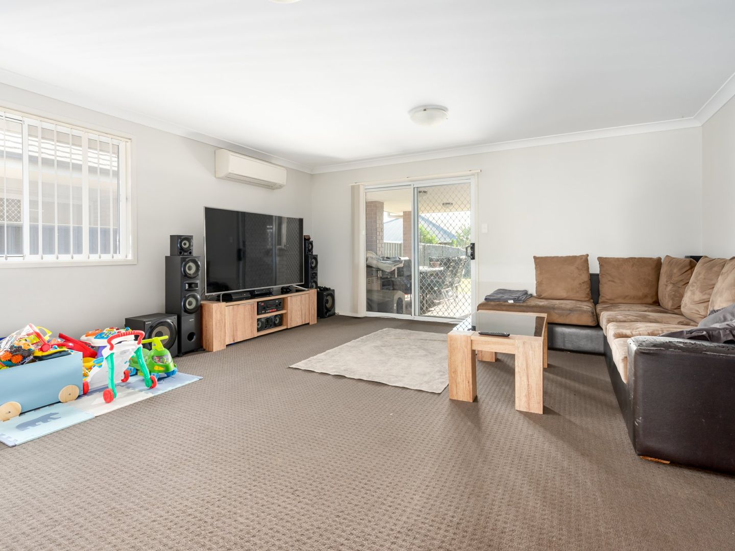 22 Sellers Avenue, Rutherford NSW 2320, Image 1