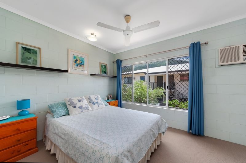 6/8 Short Street, Redlynch QLD 4870, Image 2