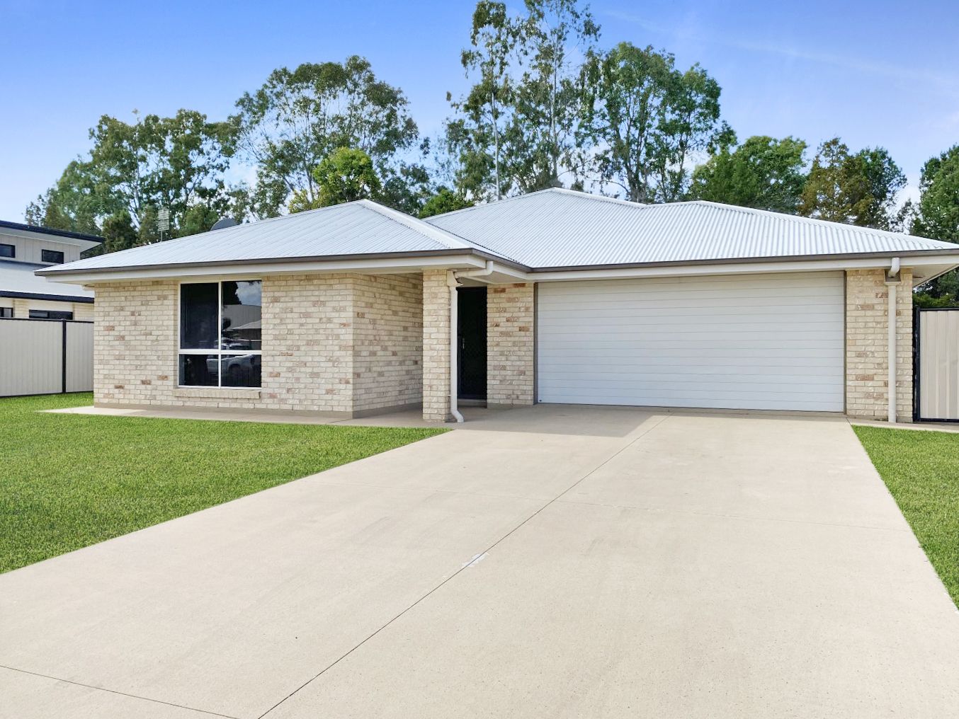 17 Skewis Street, Chinchilla QLD 4413 Domain