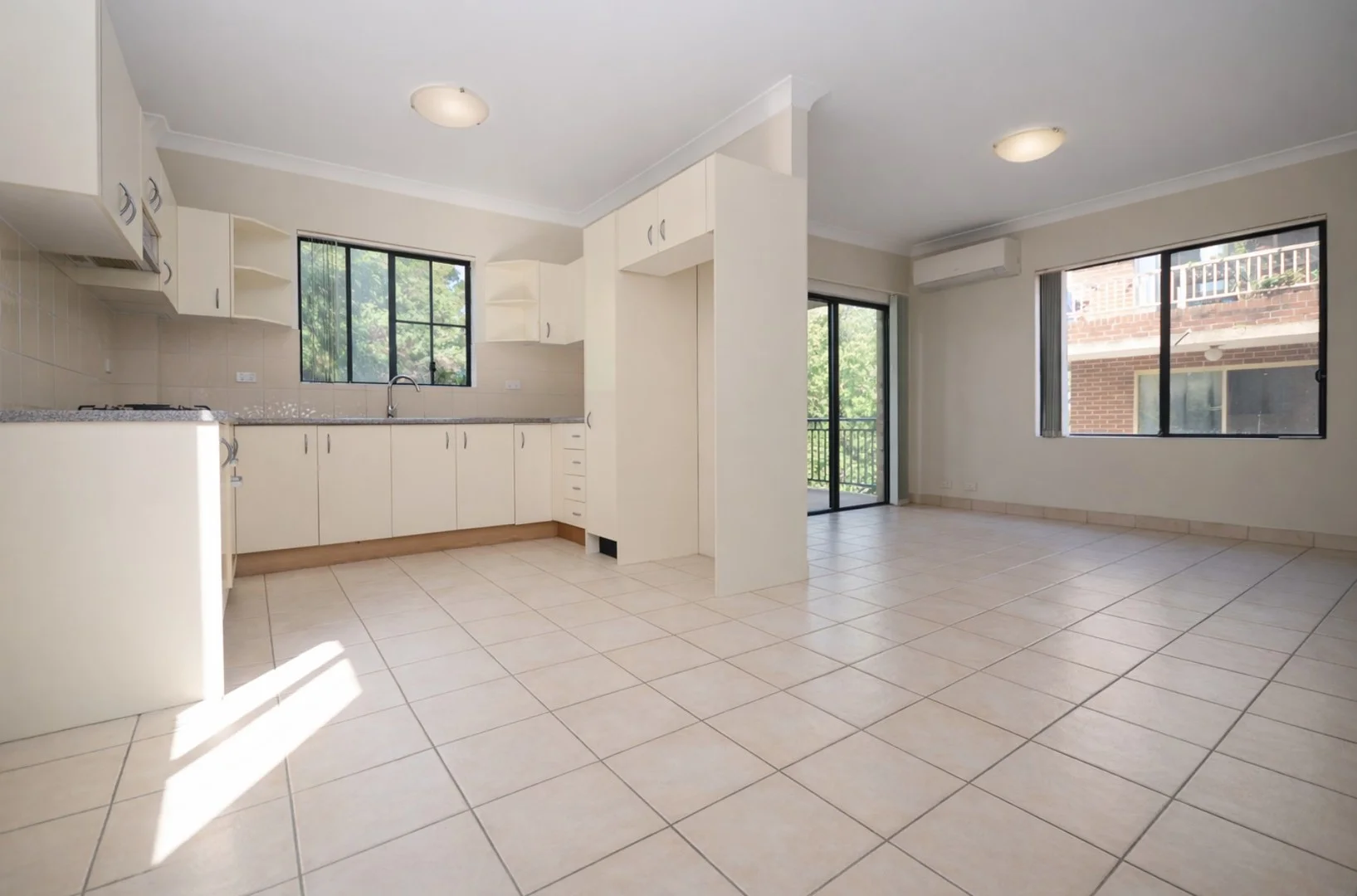 1/22 Hutchinson Street, Granville NSW 2142