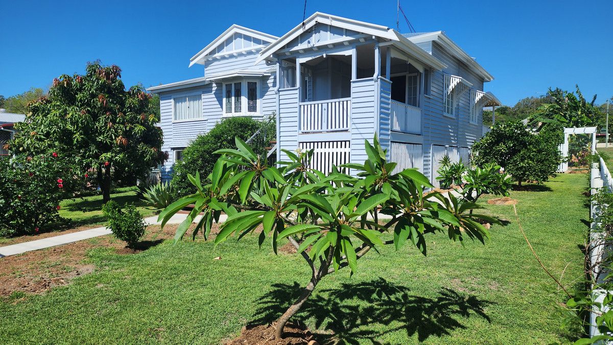 31 James Street, Mount QLD 4714 Domain