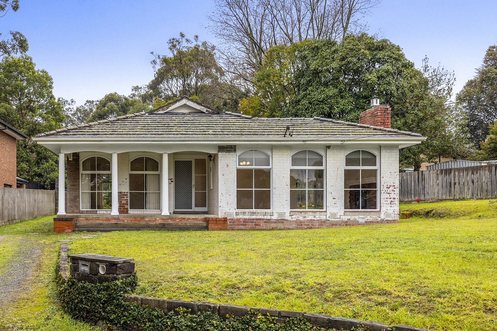 3 bedrooms House in 9 Wallara Crescent CROYDON VIC, 3136