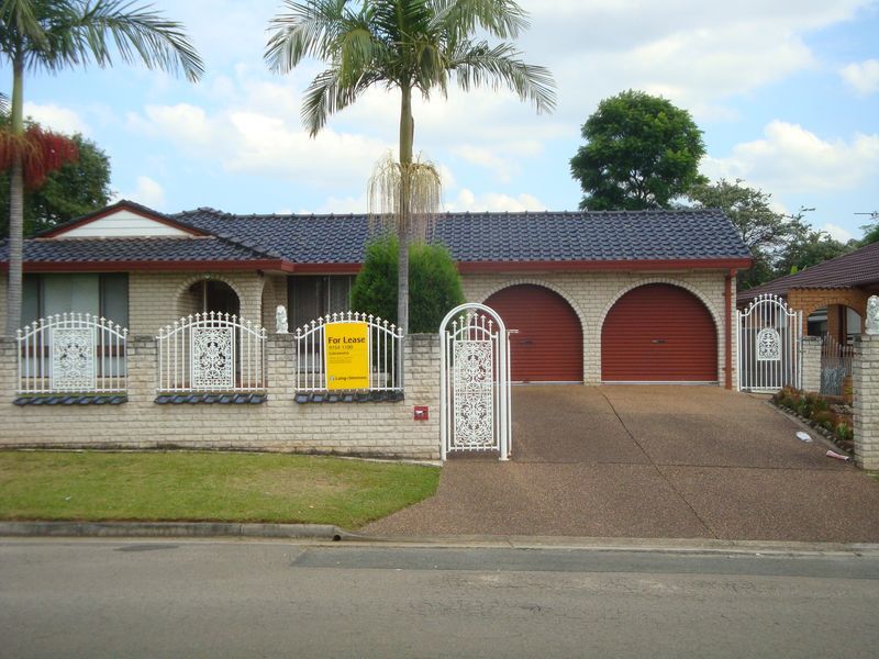 3 bedrooms House in 46 Cheyenne Road GREENFIELD PARK NSW, 2176