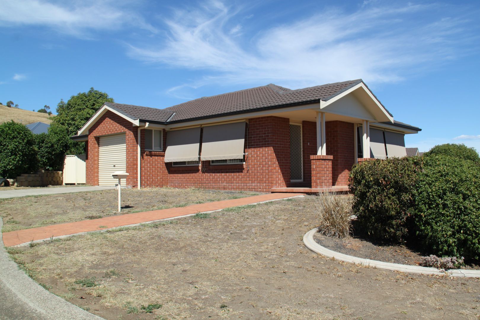 2 Warrabah Close, Tamworth NSW 2340, Image 1