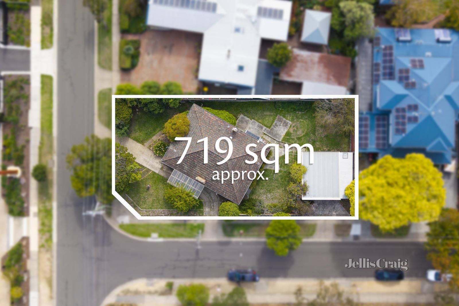 3 bedrooms House in 36 Charles Street MOUNT WAVERLEY VIC, 3149