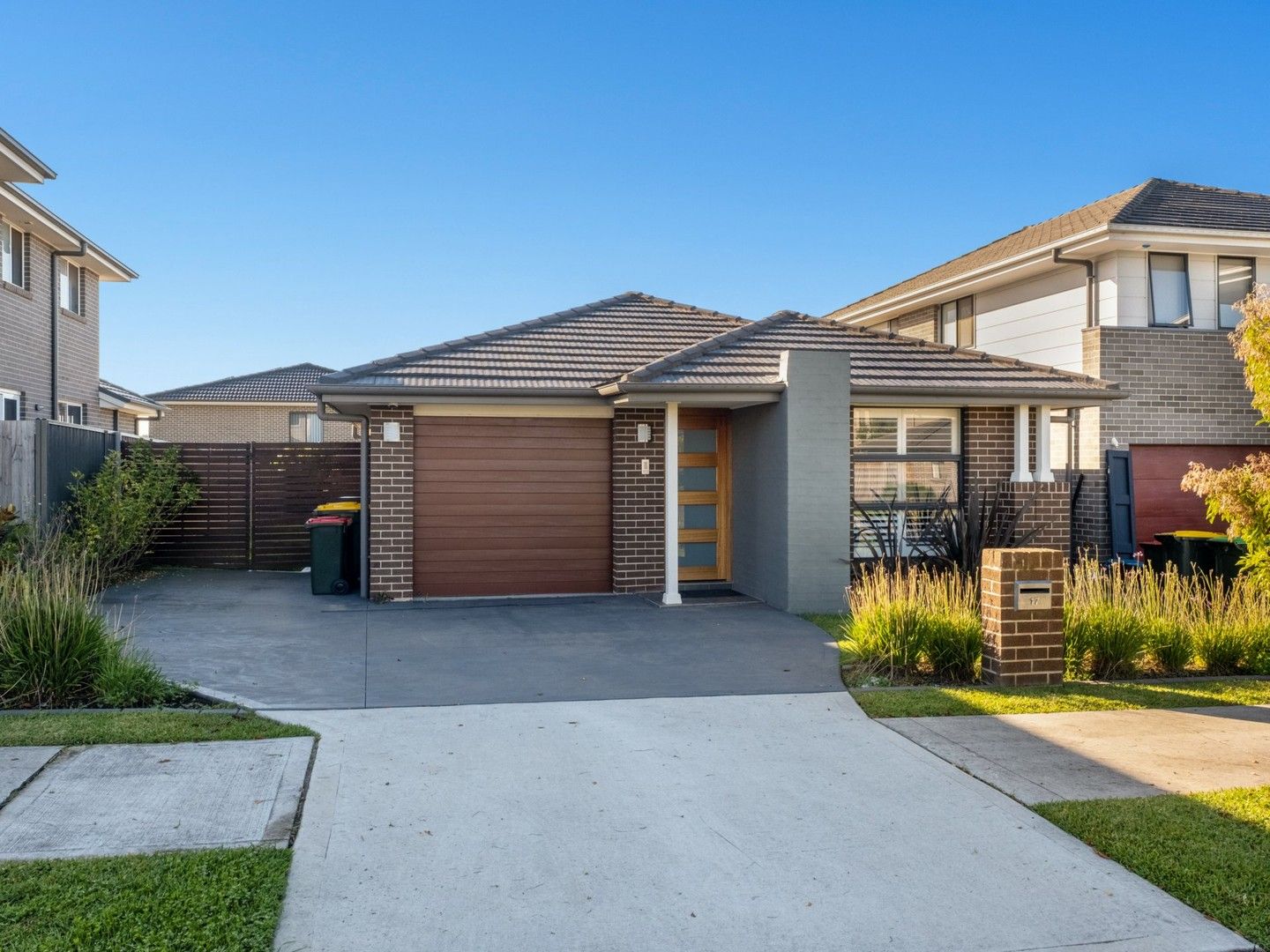 17 Hinton Loop, Oran Park NSW 2570, Image 0