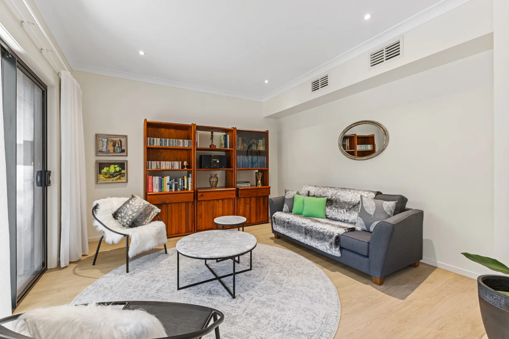 Additional image 3 of 102/16 Surbiton Ct, Carindale QLD 4152