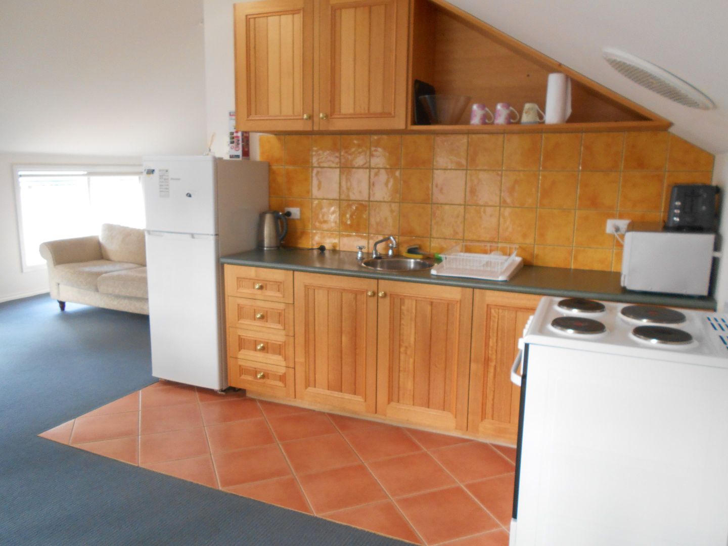 2/25 Johnson Street, Ballarat Central VIC 3350 Apartment For Rent