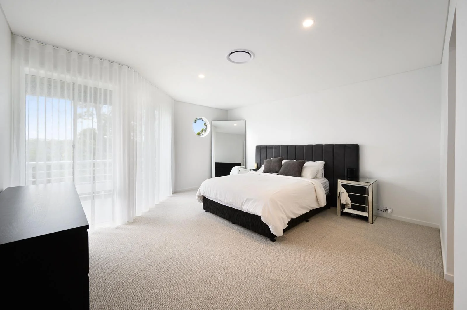 Additional image 9 of 5374 Bay Hill Terrace, Sanctuary Cove QLD 4212