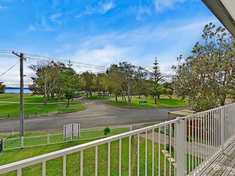 8 Tuggerah Parade, The Entrance NSW 2261, Image 1