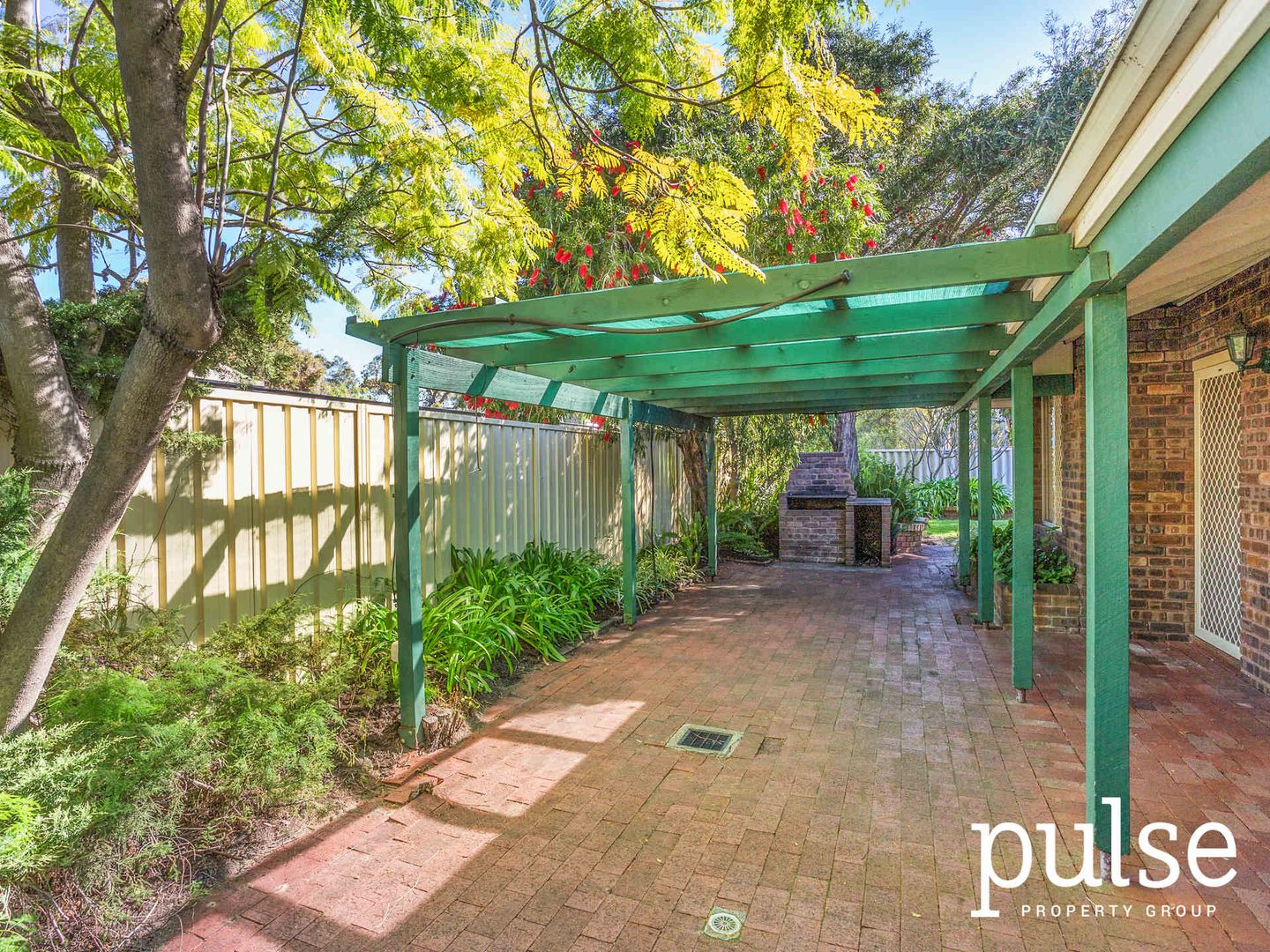 115A Darley Circle, Bull Creek WA 6149, Image 2