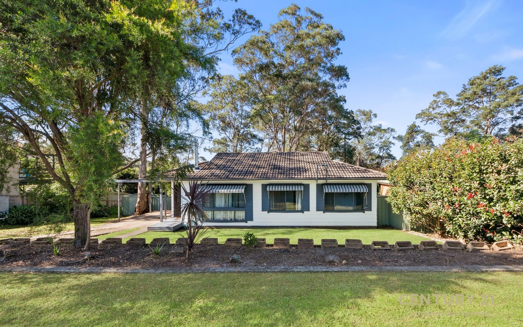 17 Booker Road, Hawkesbury Heights NSW 2777, Image 0