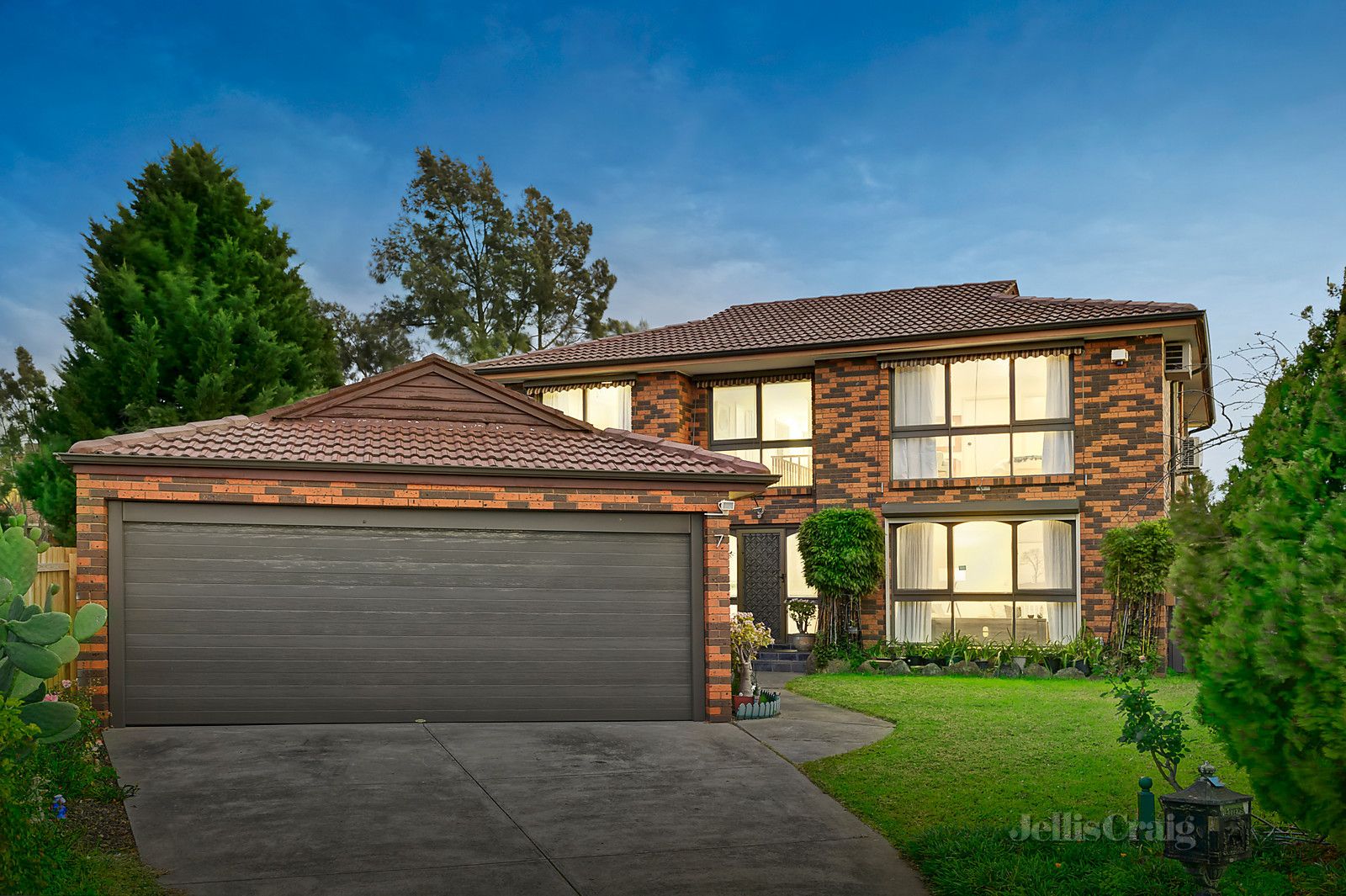 7 Cottswold Rise, Templestowe VIC 3106, Image 0