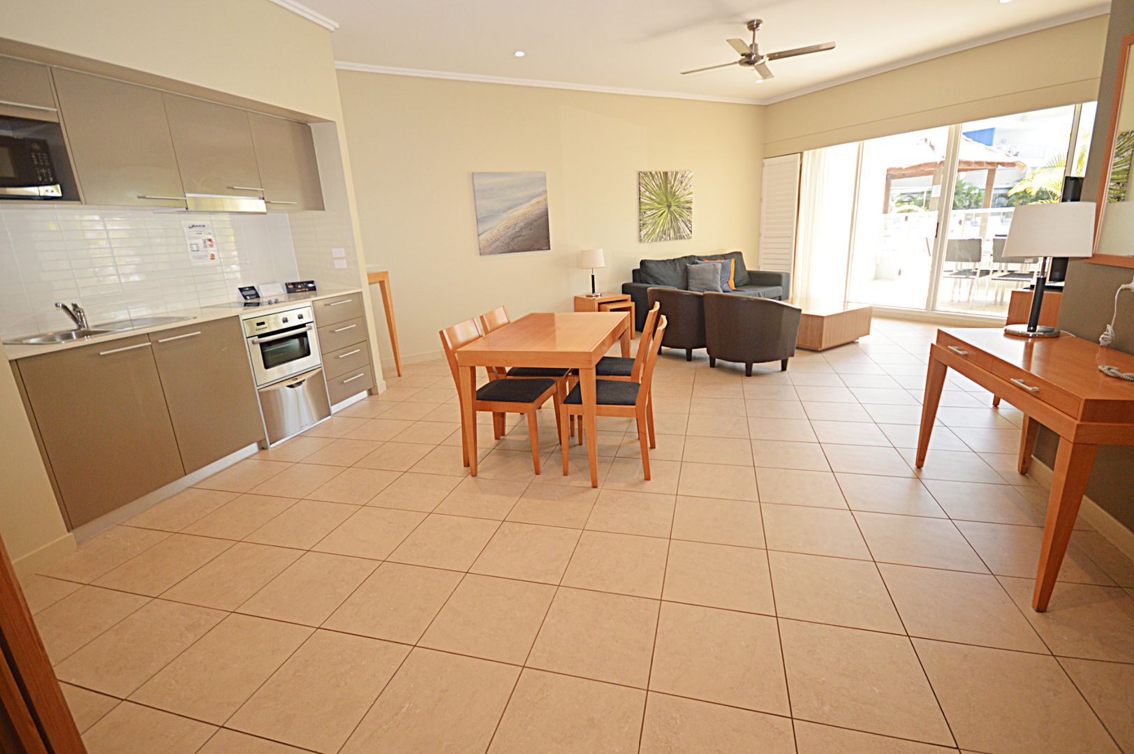 G10/569 Esplanade, Urangan QLD 4655, Image 2