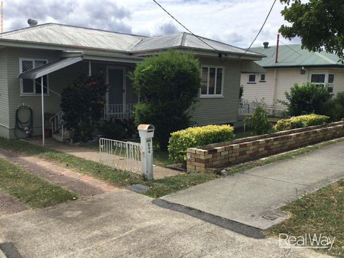 206 Glebe Road, Booval QLD 4304, Image 2
