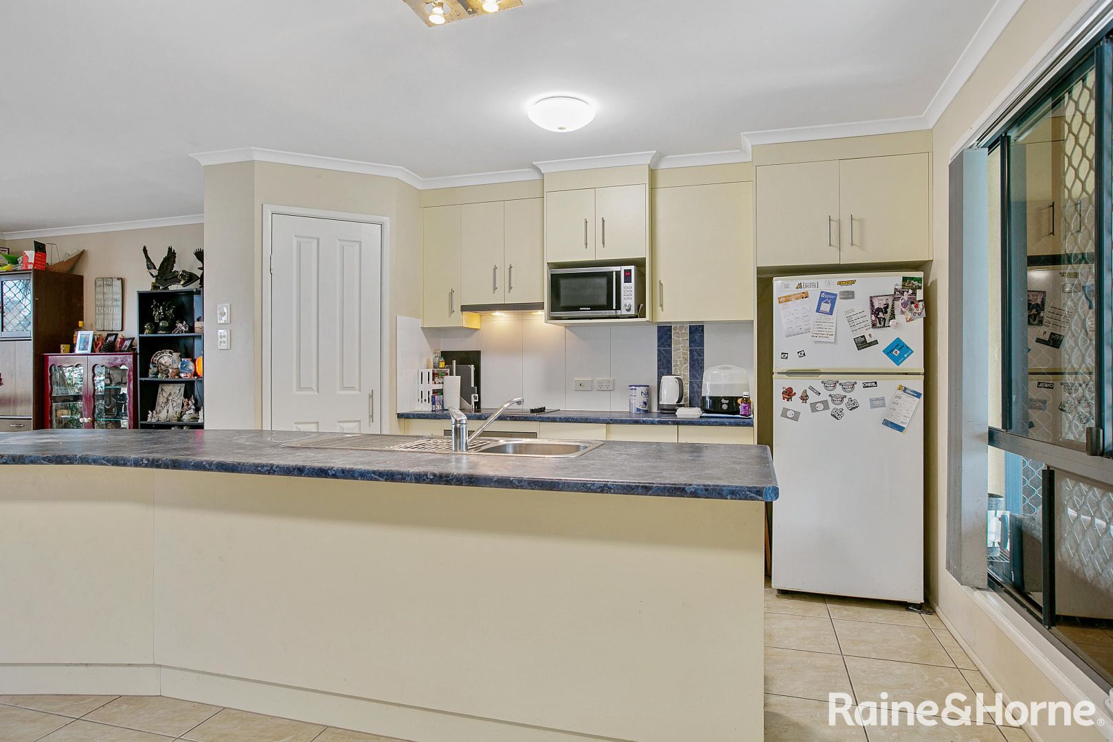 32 Summer Way, Tin Can Bay QLD 4580, Image 2