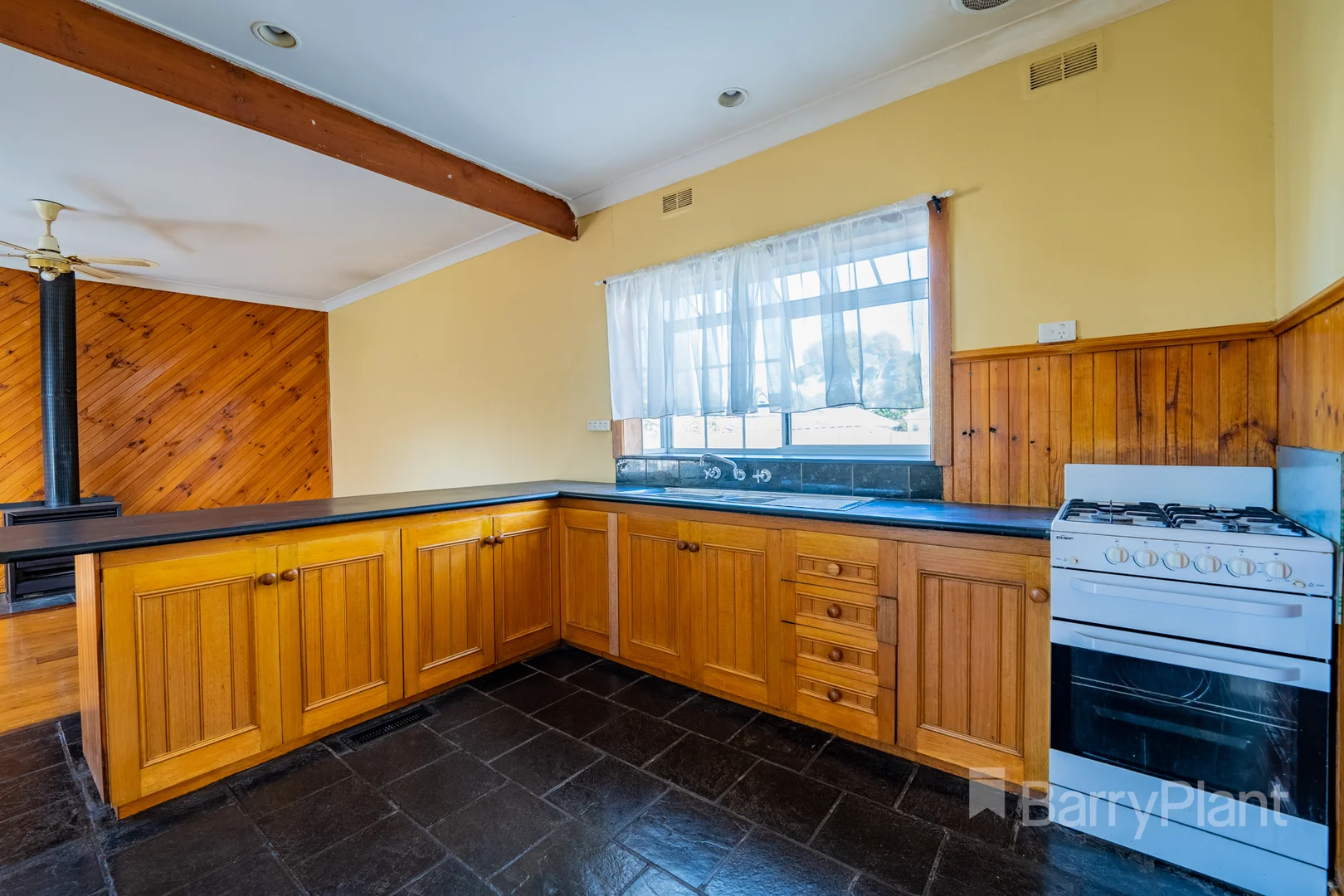 Additional image 5 of 2/27 Leonard Avenue, Glenroy VIC 3046