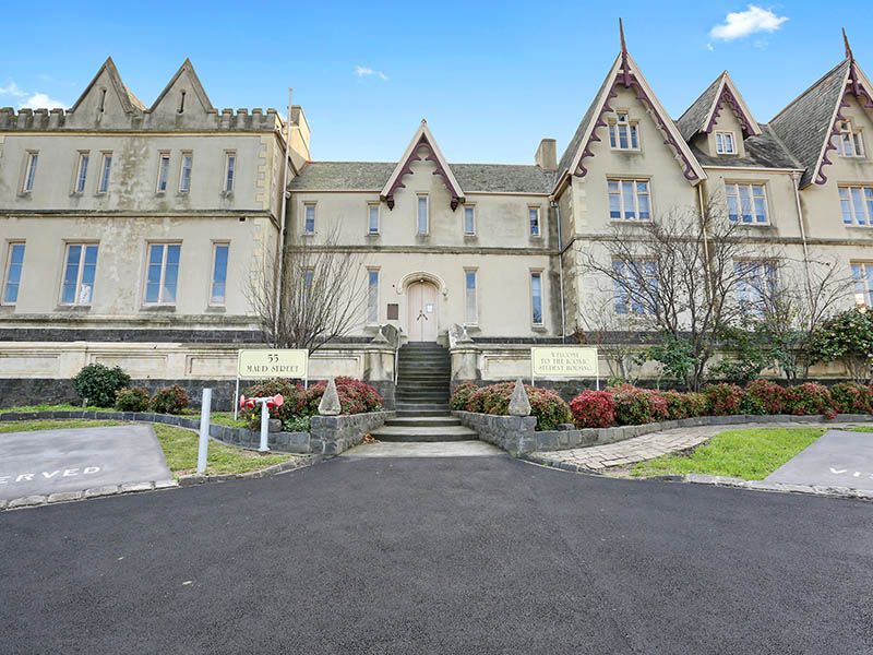 55 Maud Street Geelong Vic 3220 Apartment For Rent Domain