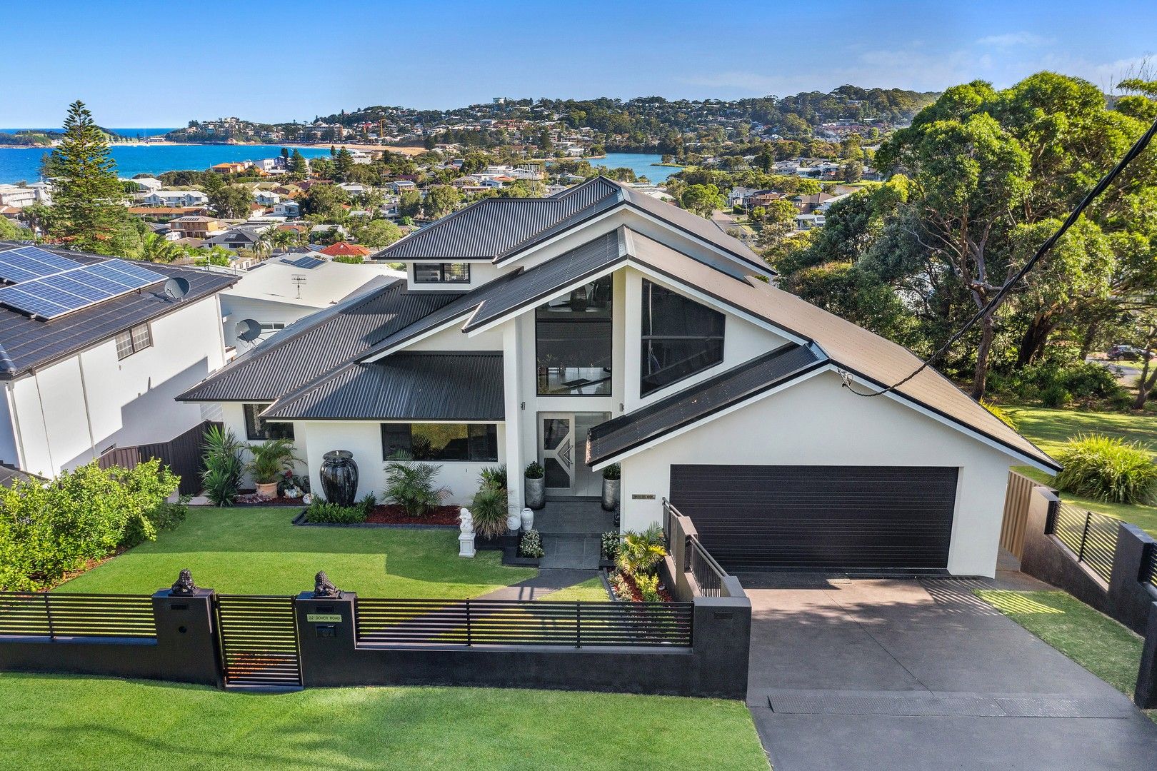 4 bedrooms House in 32 Dover Road WAMBERAL NSW, 2260