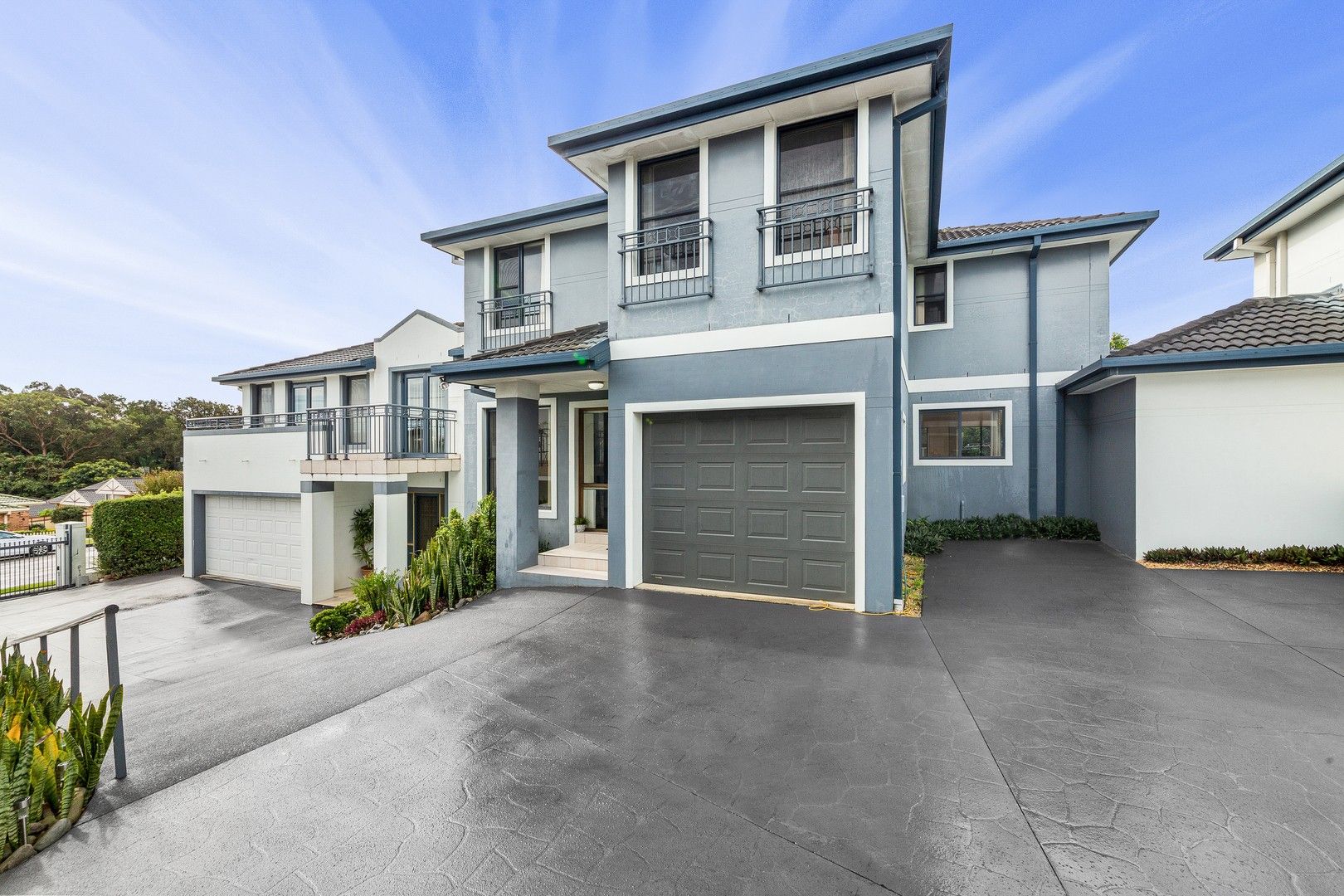 4 bedrooms Townhouse in 2/11-15 Anzac Road LONG JETTY NSW, 2261