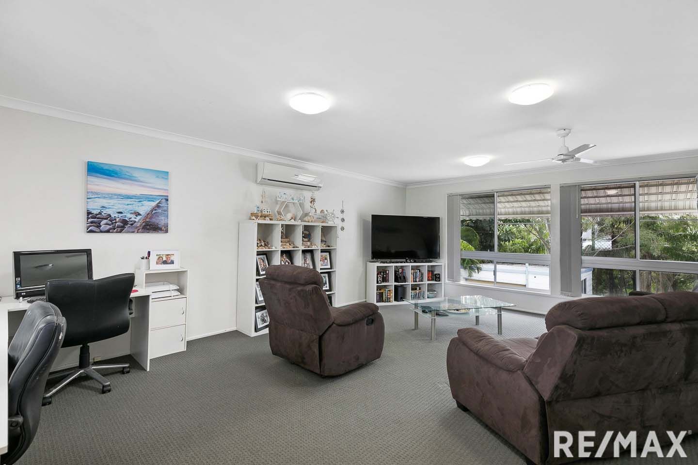 342 Torquay Terrace, Torquay QLD 4655, Image 2