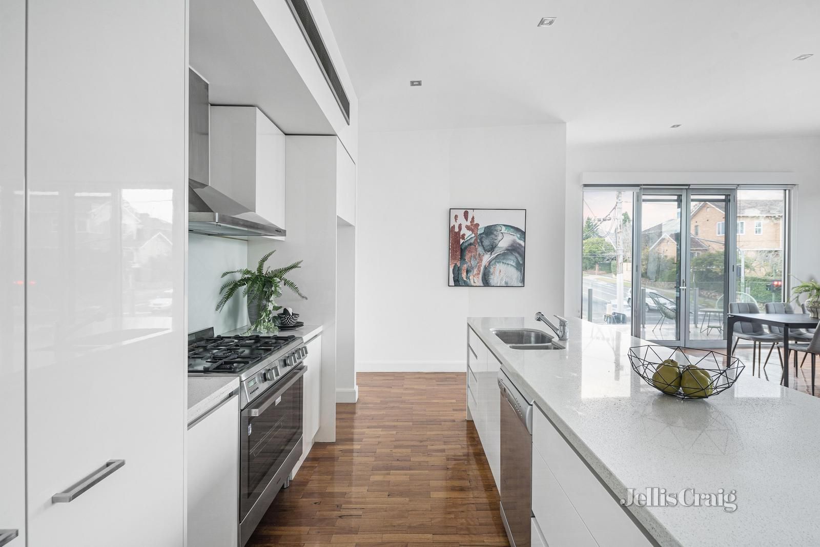 7/976 Riversdale Road, Surrey Hills VIC 3127, Image 2