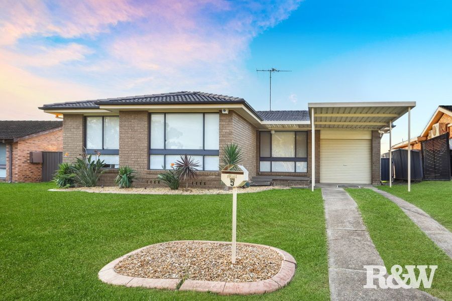 5 Kingfisher Way, St Clair NSW 2759, Image 0