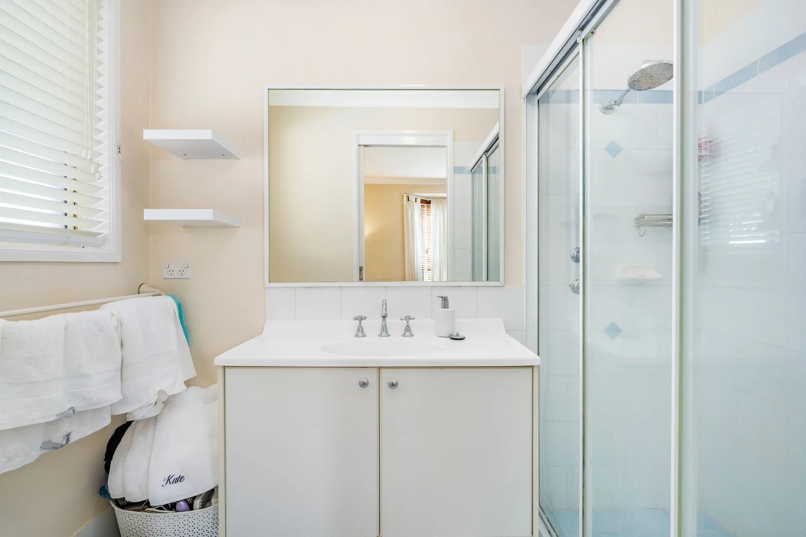 Additional image 5 of 8 Andrews Place, St Helens Park NSW 2560