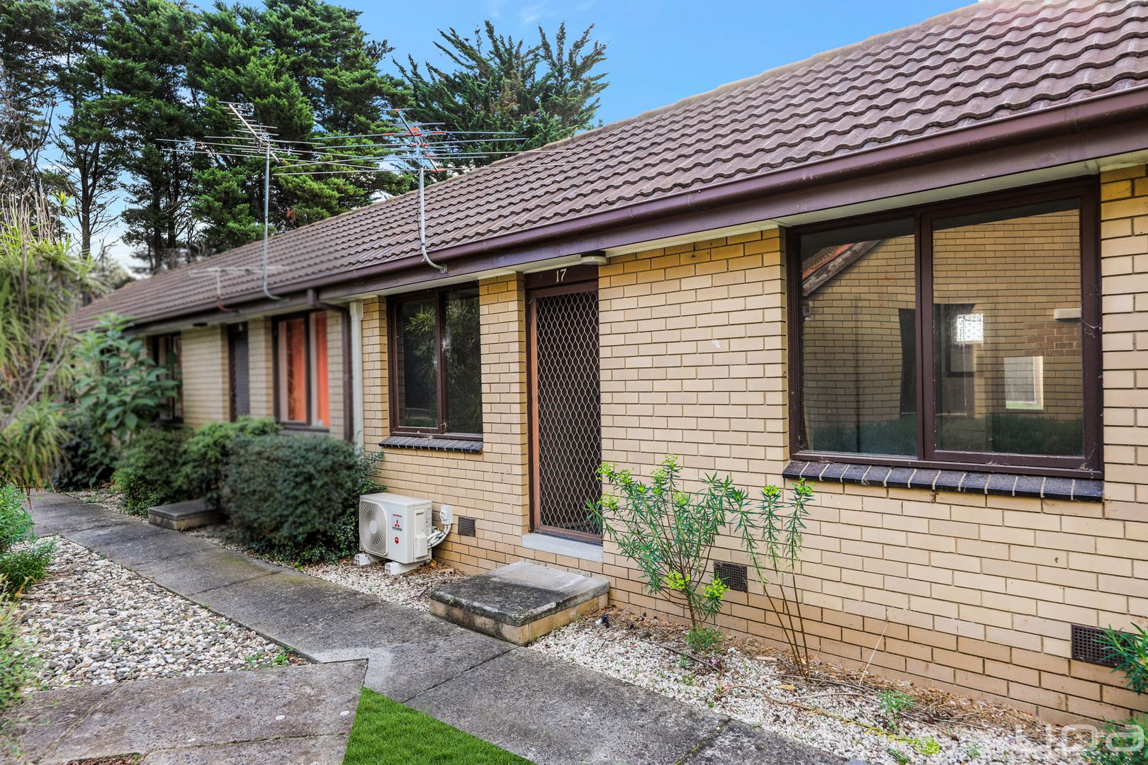 17/911 Chris Court, Oak Park Property History & Address Research