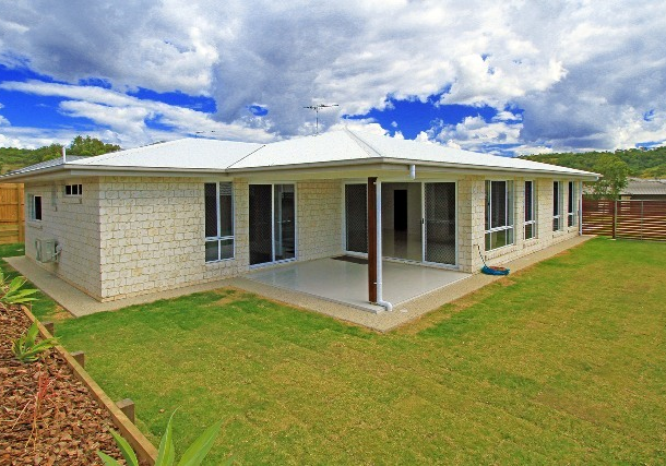 15 Dune Circle, Lammermoor QLD 4703