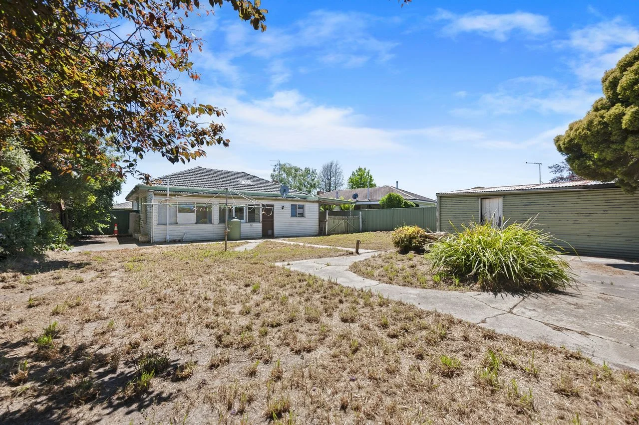 Additional image 12 of 17 Elinand Street, Wendouree VIC 3355