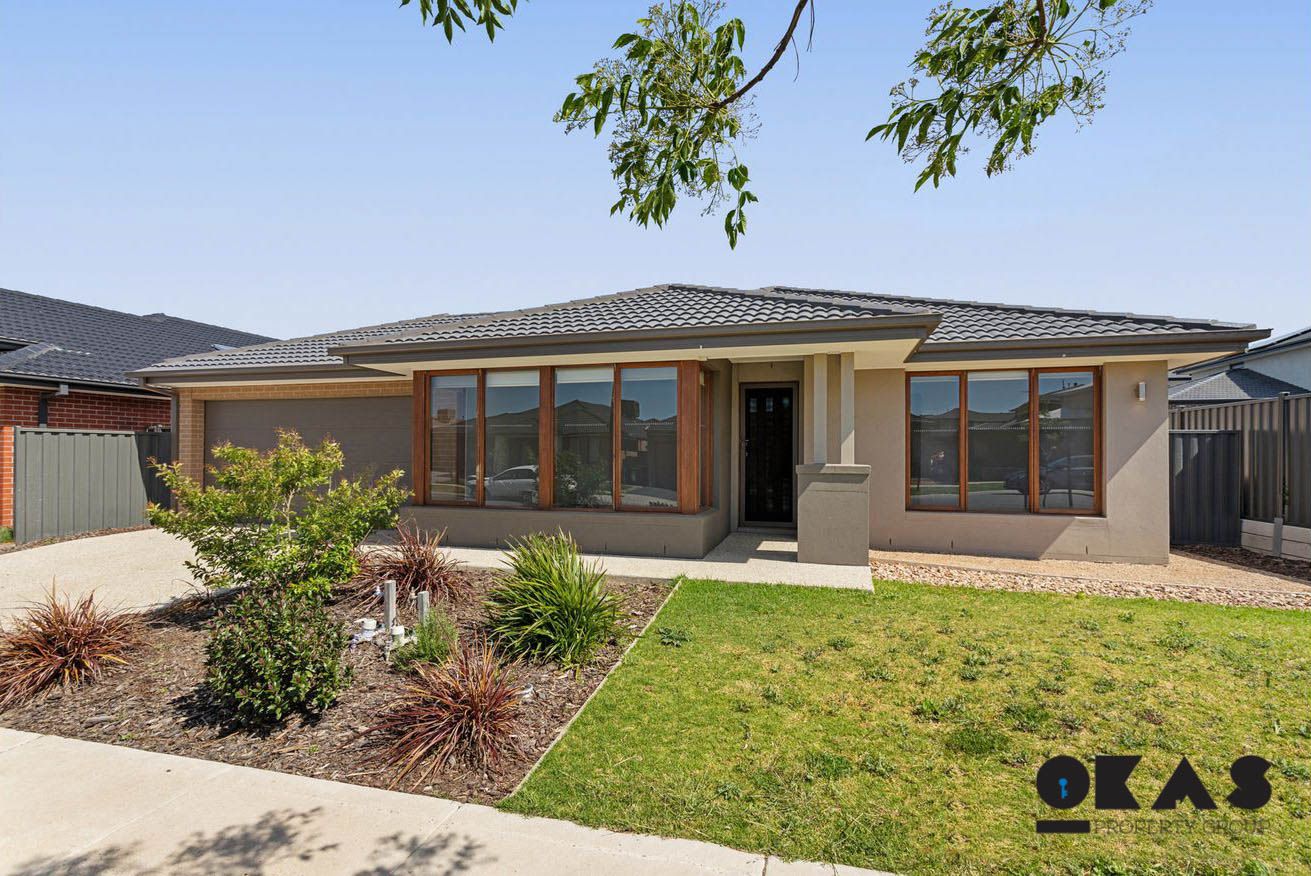 4 bedrooms House in 4 Dianella Avenue KALKALLO VIC, 3064
